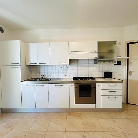 Appartement Damiano Chiesa Flexrent - Abissinia à Riccione Extérieur photo