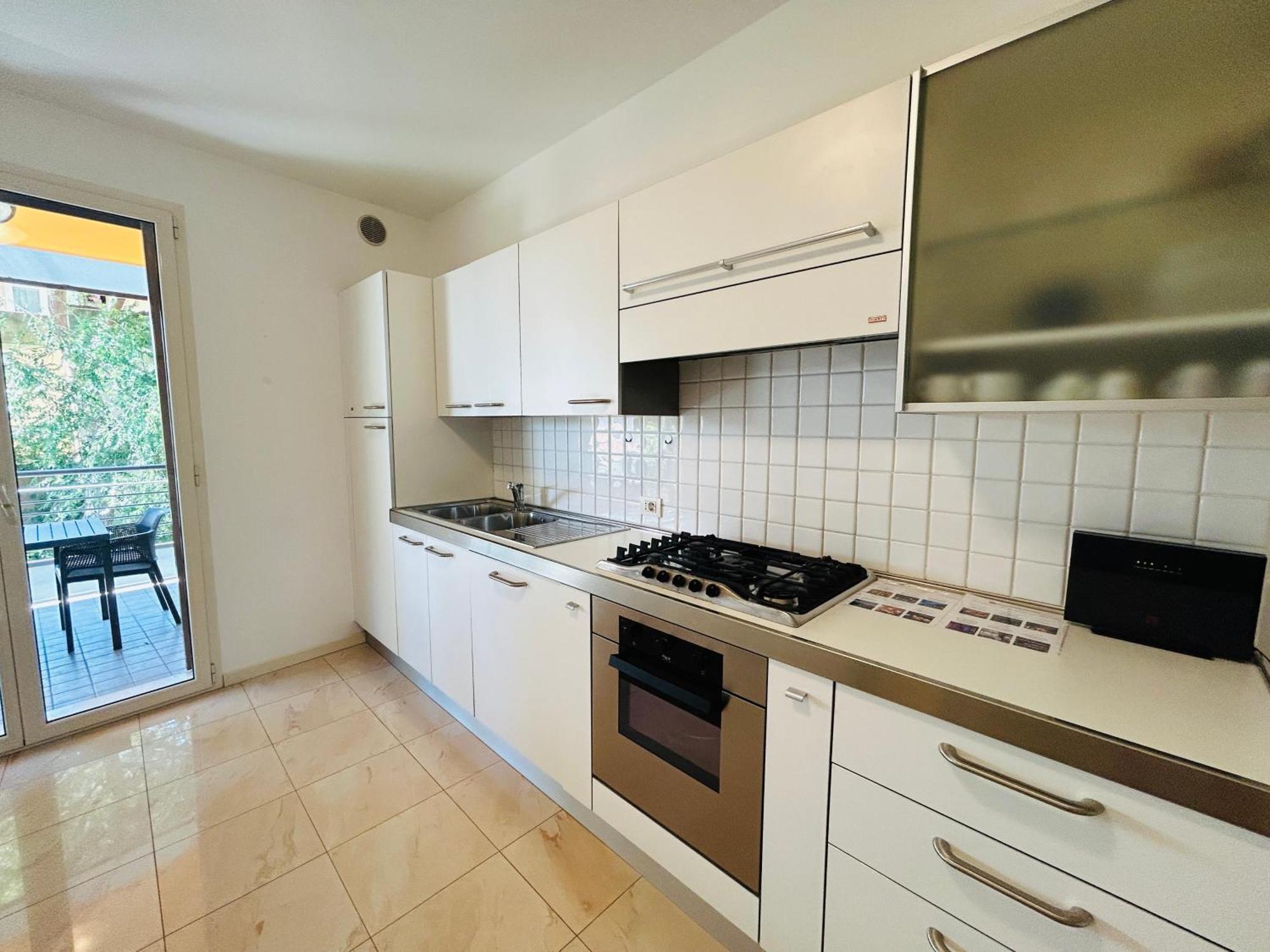 Appartement Damiano Chiesa Flexrent - Abissinia à Riccione Extérieur photo